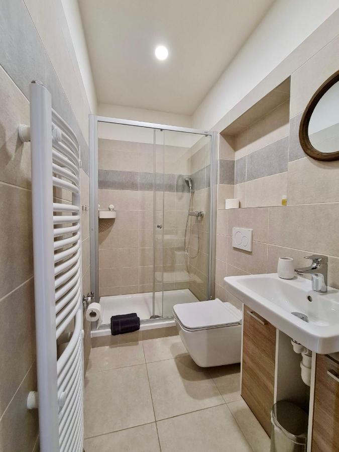 Apartman Praha Brevnov Buitenkant foto