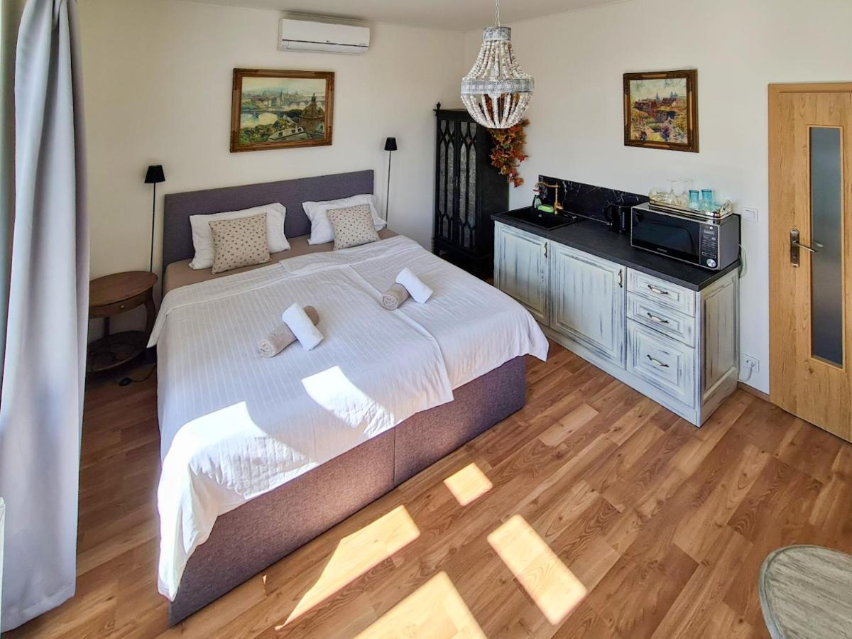Apartman Praha Brevnov Buitenkant foto