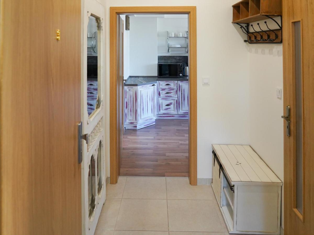 Apartman Praha Brevnov Buitenkant foto