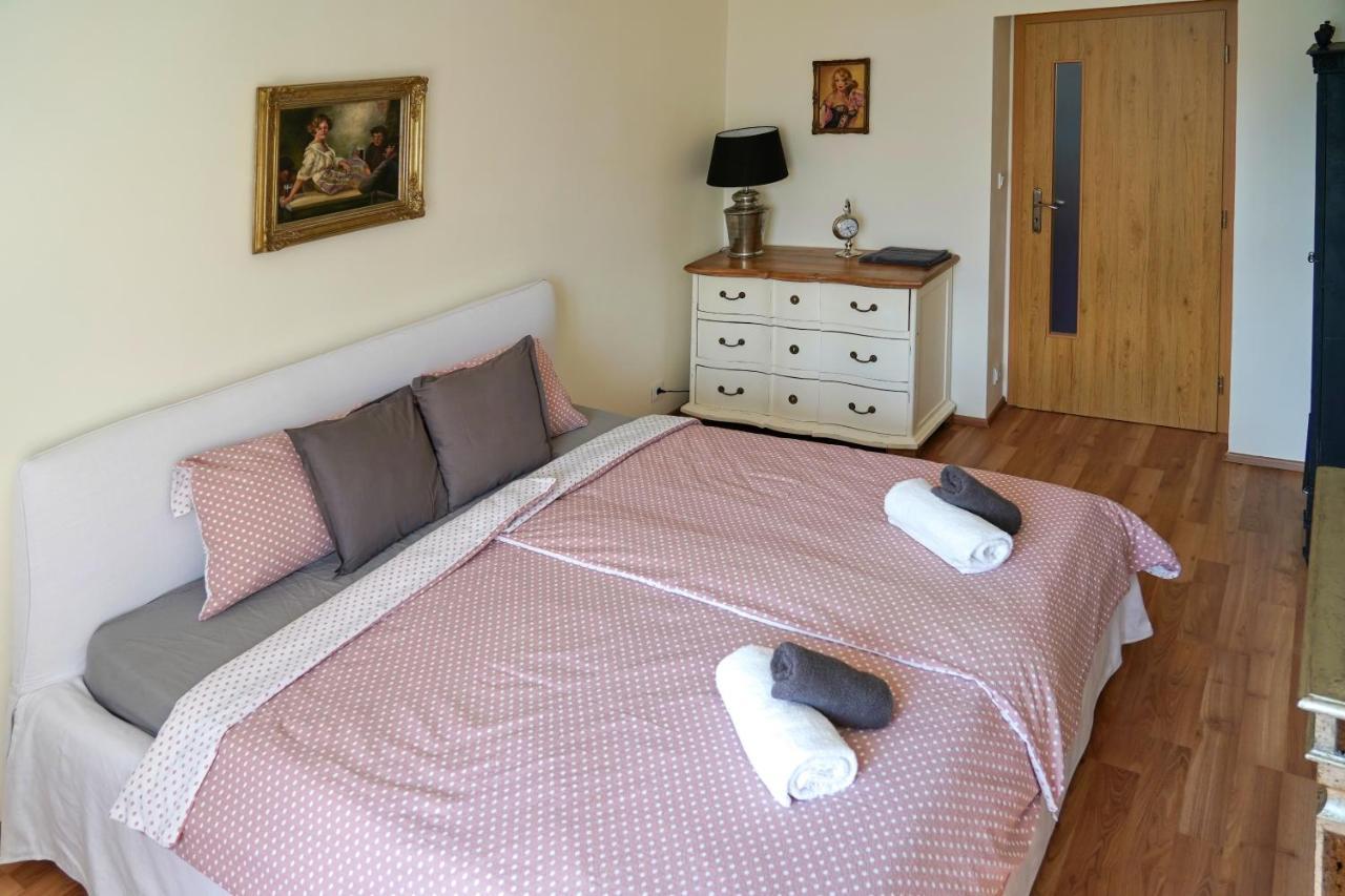 Apartman Praha Brevnov Buitenkant foto