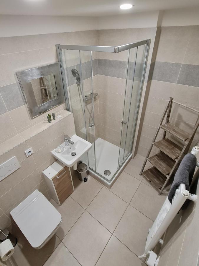 Apartman Praha Brevnov Buitenkant foto
